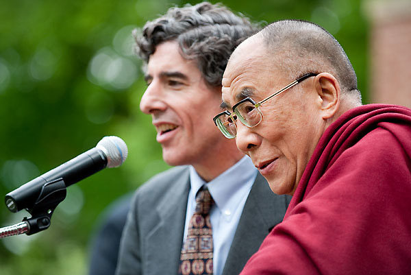 Photo of the Dalai Lama and Richard Davidson by Jeff Miller from University Communications at UW-Madison